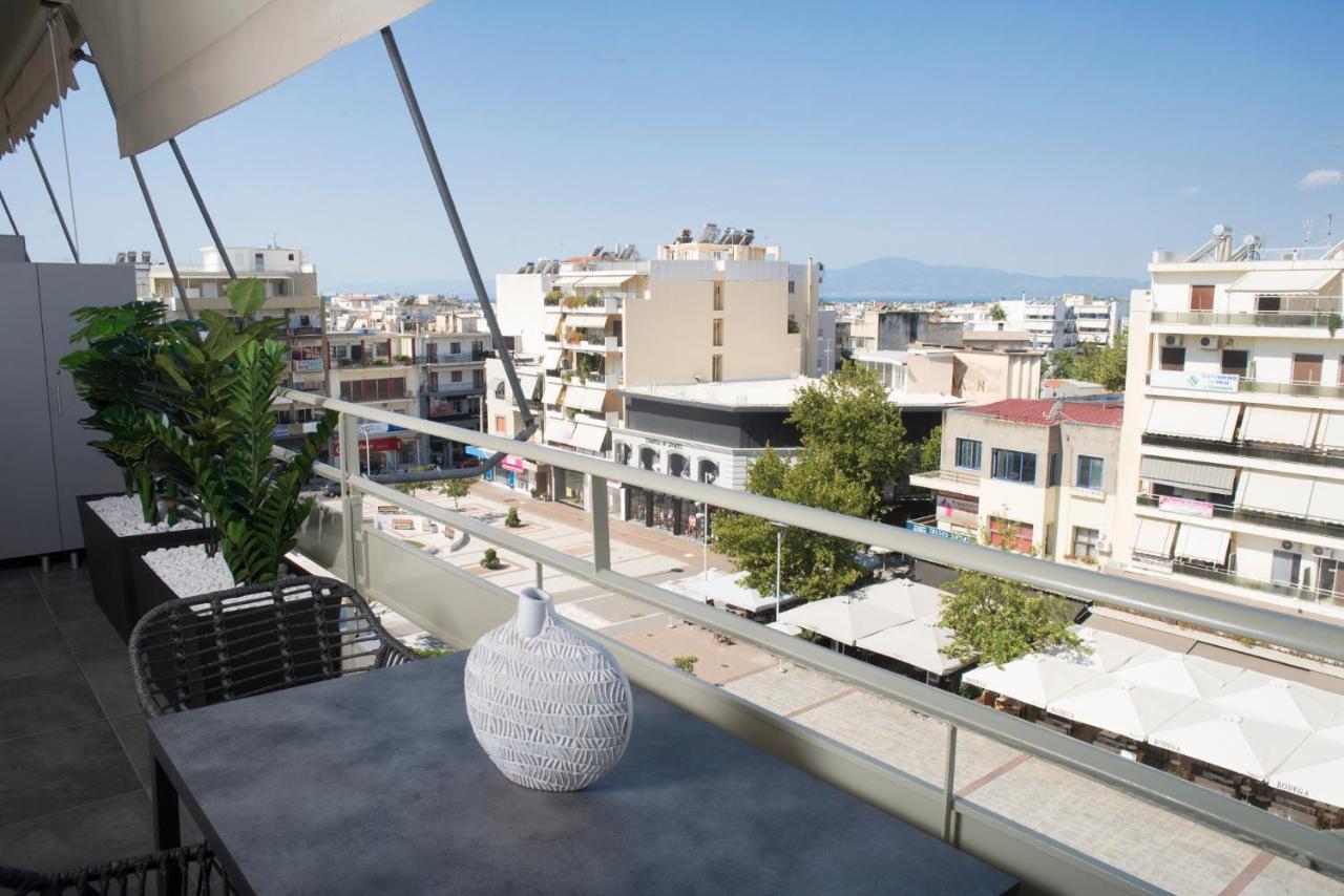 Urban Chic Luxury At The City Center Kalamata Exterior foto